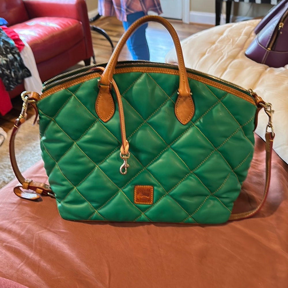 Dooney quilted domed satchel - green.